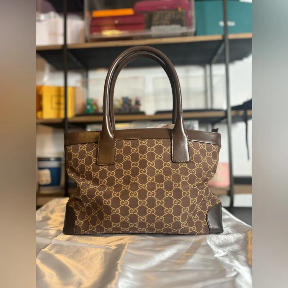 Gucci Tote🤎 - Picture 1 of 8